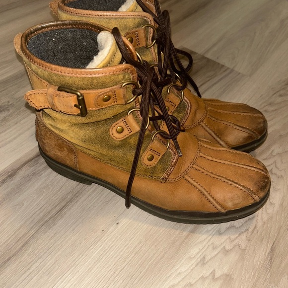 UGG Brown and Tan Ankle Boots - Picture 2 of 7